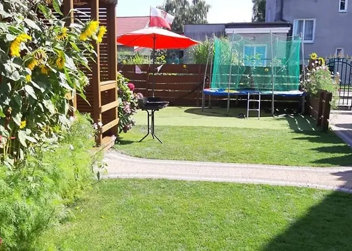 Blanka 山林小屋 *