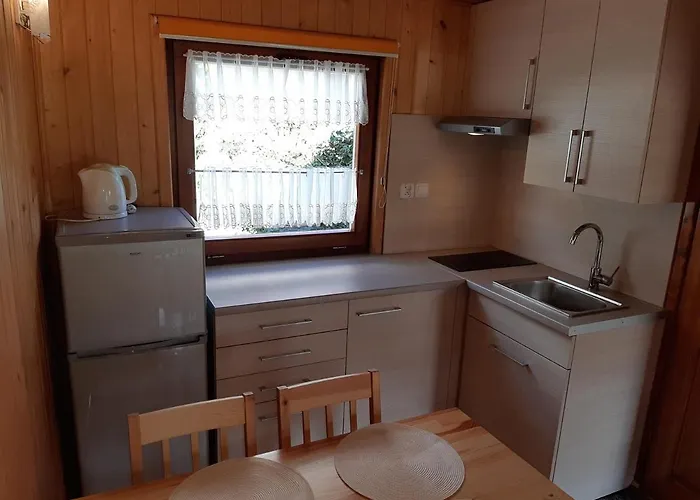 Blanka 山林小屋 *